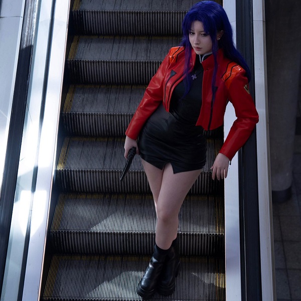 misato cosplay​ 3