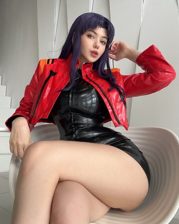misato katsuragi cosplay​