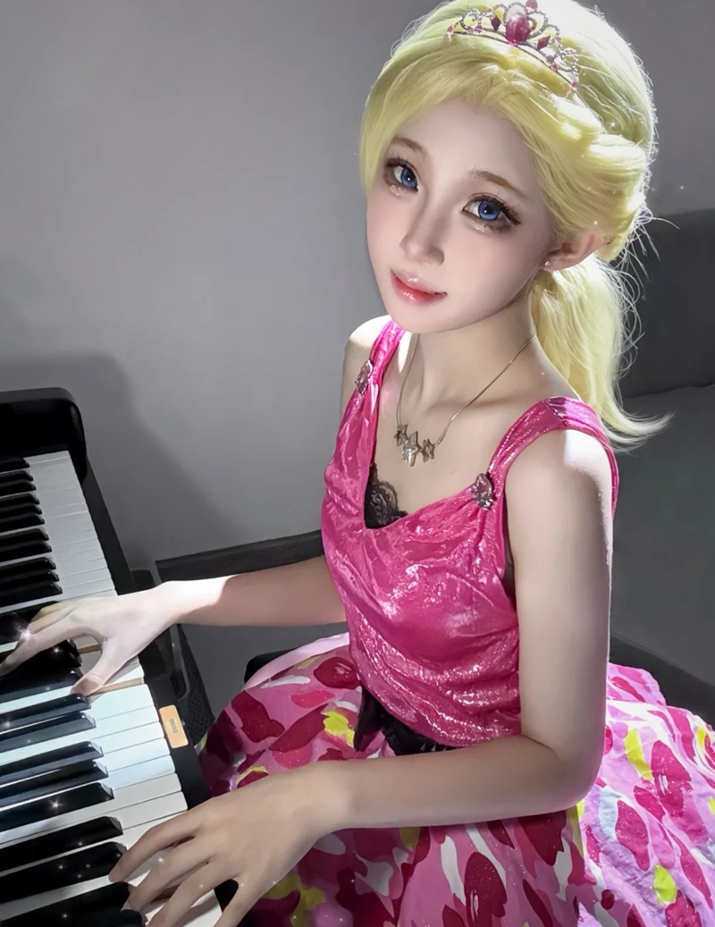 Cosplay Barbie 19