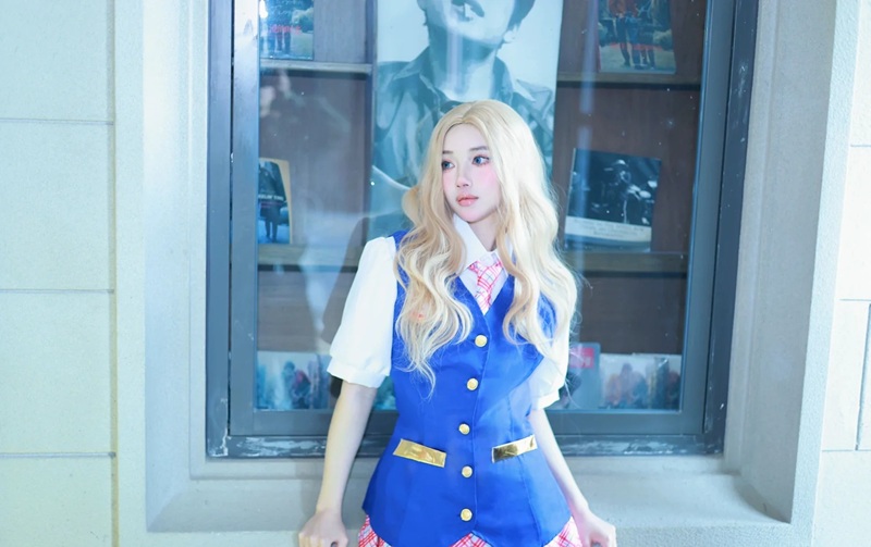 Cosplay Barbie 5