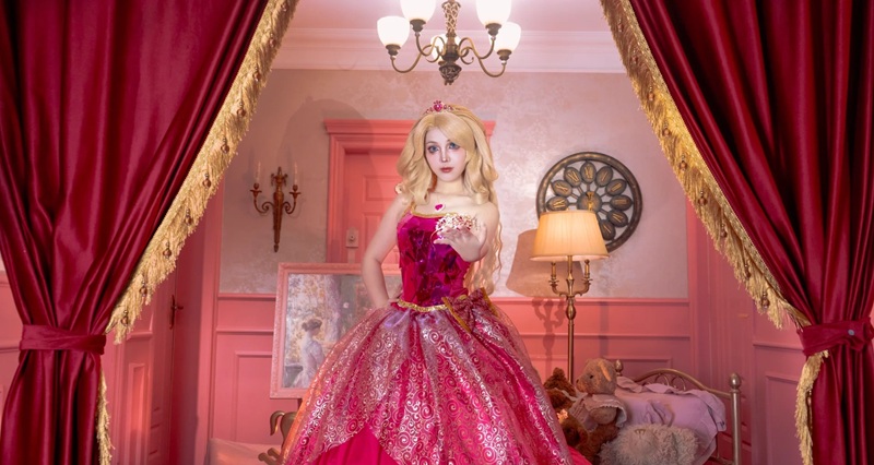Cosplay Barbie 7