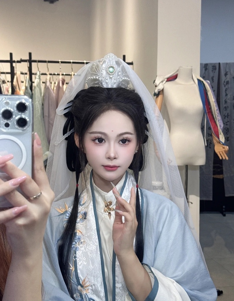 cosplay Quan Thế Âm Bồ Tát 40