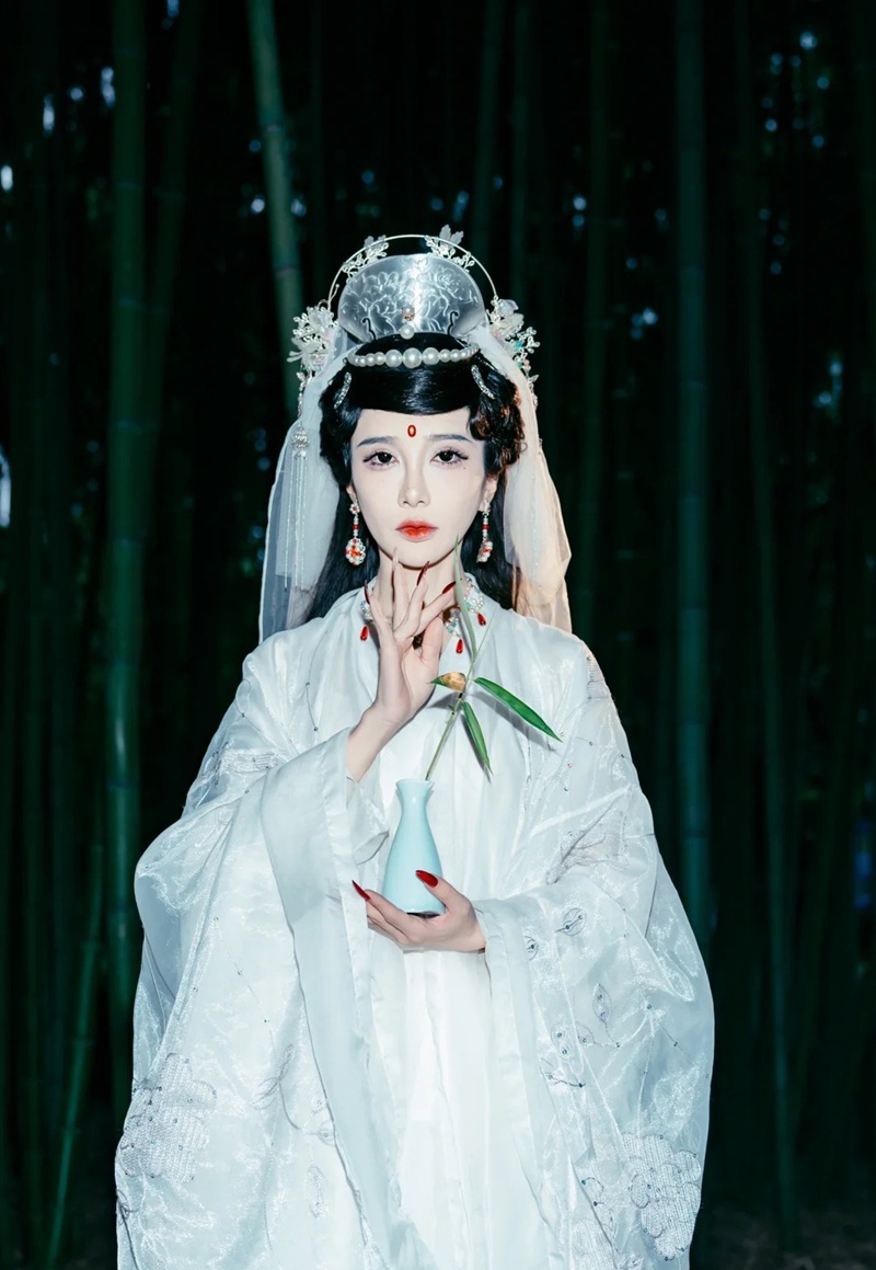 cosplay Quan Thế Âm Bồ Tát 6