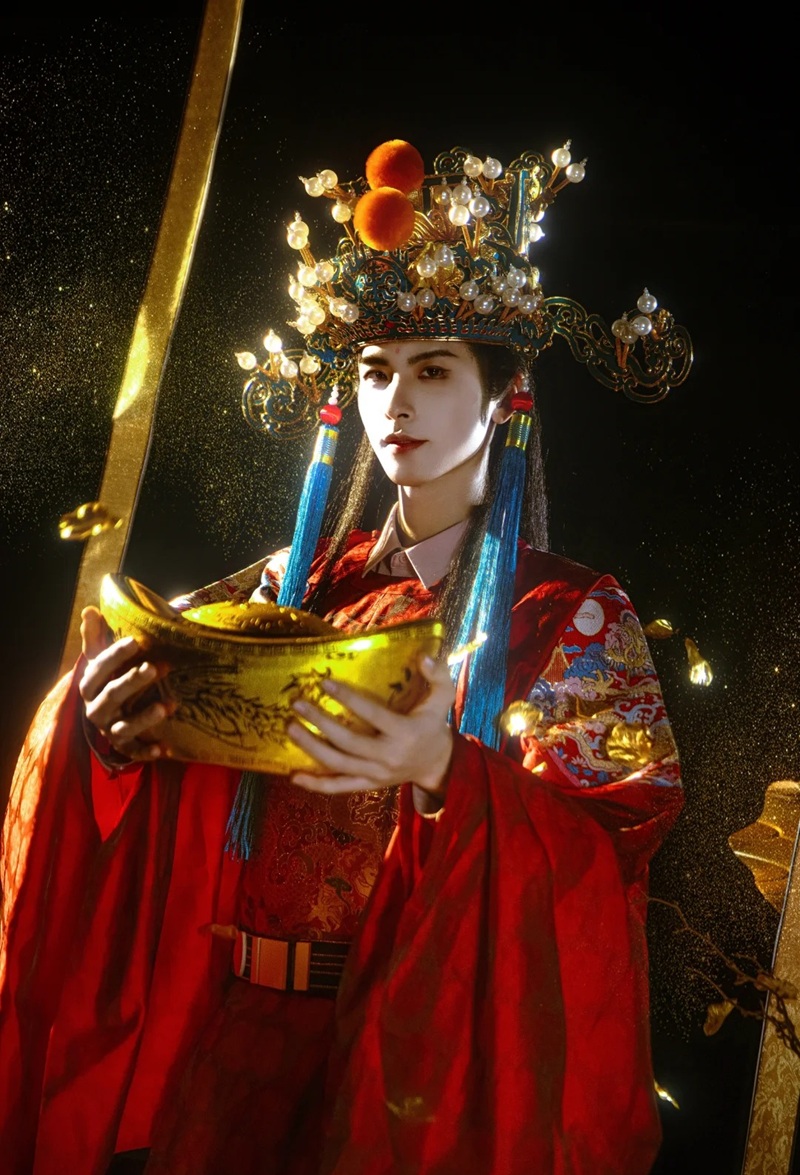Cosplay Thần Tài 10