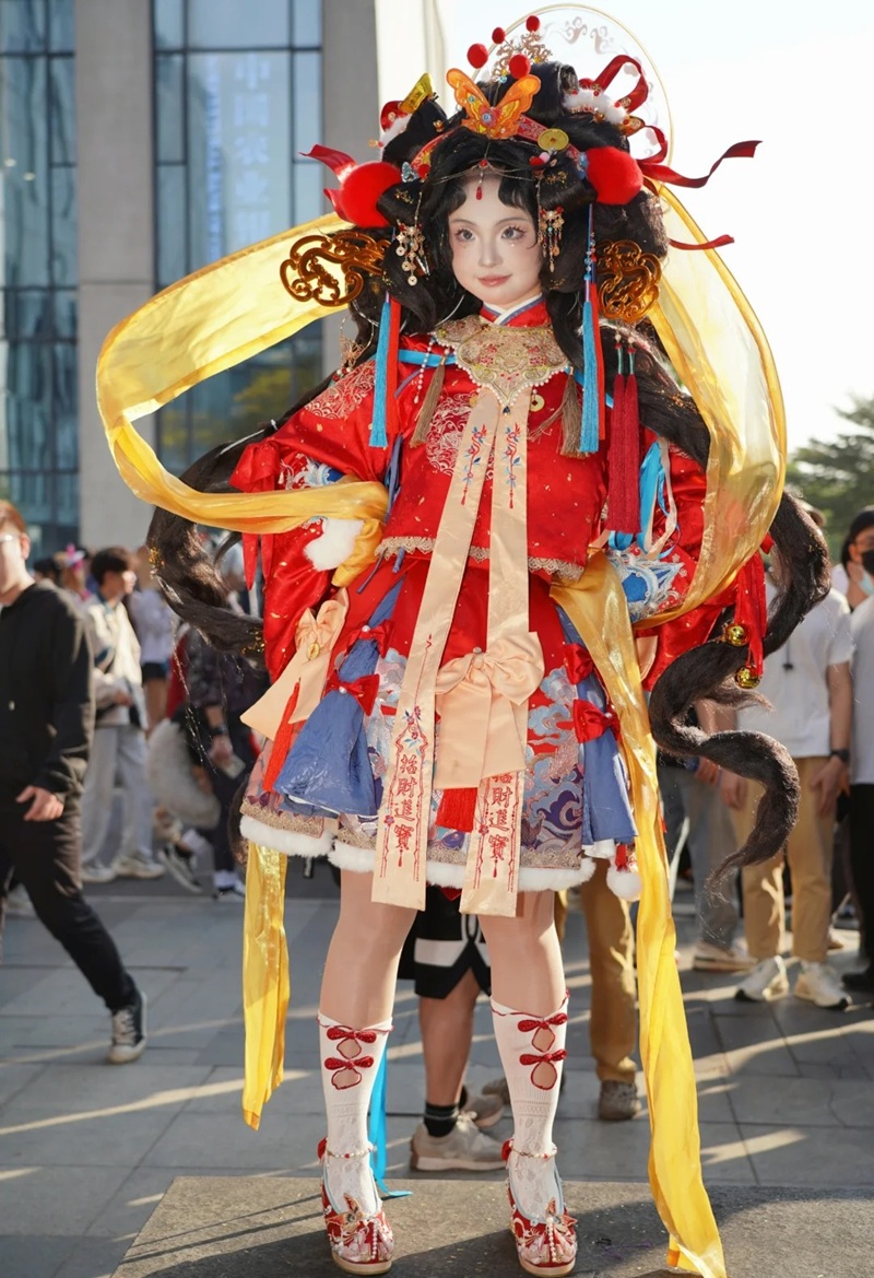 Cosplay Thần Tài 12