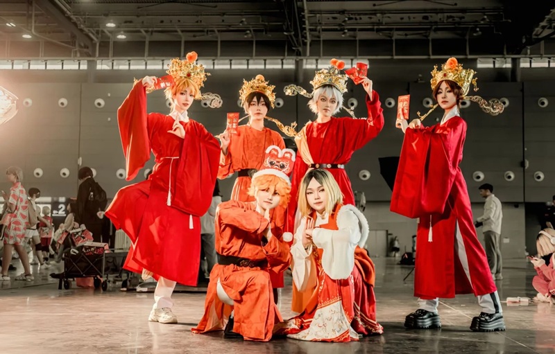 Cosplay Thần Tài 29