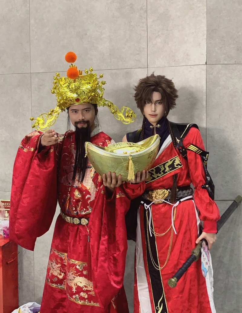 Cosplay Thần Tài 36