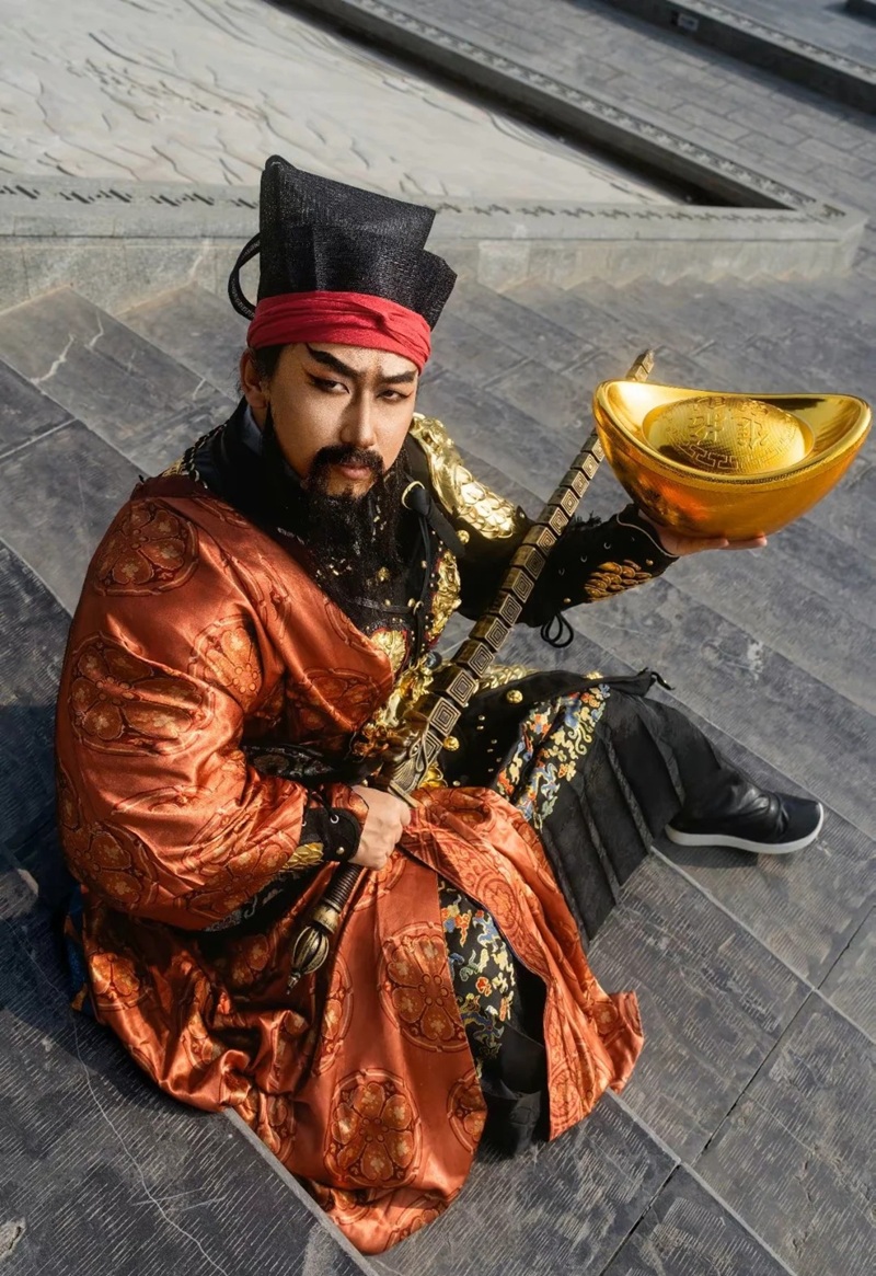 Cosplay Thần Tài 38