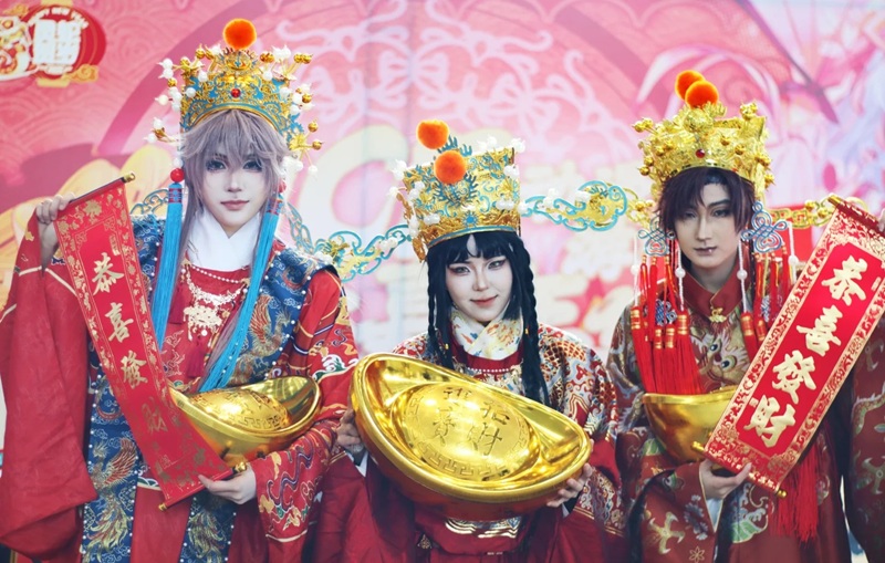 Cosplay Thần Tài 5