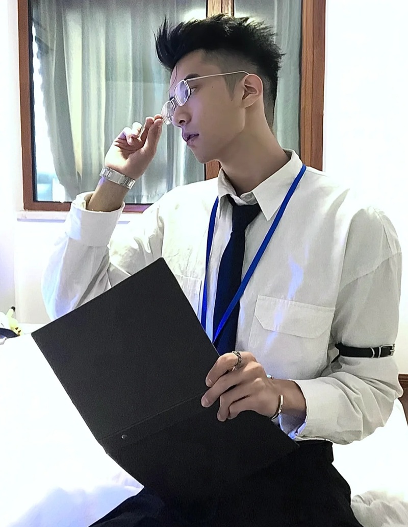 Cosplay thư ký 39