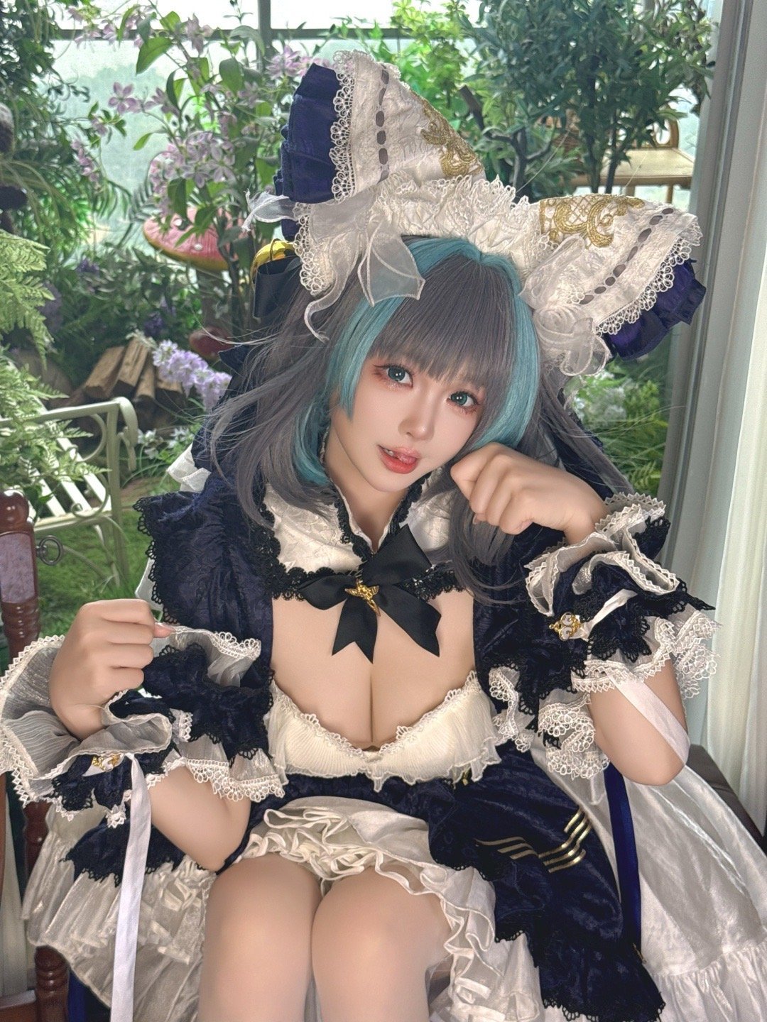 cosplay vú bự 18