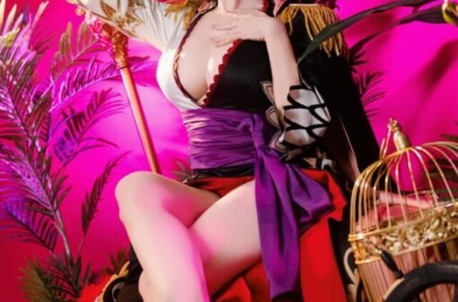 Chiêm ngưỡng 130+ ảnh Boa Hancock cosplay sexy đẹp ngây ngất