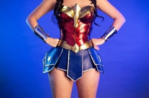 BST 155+ ảnh Wonder Woman cosplay chất như bom tấn Hollywood
