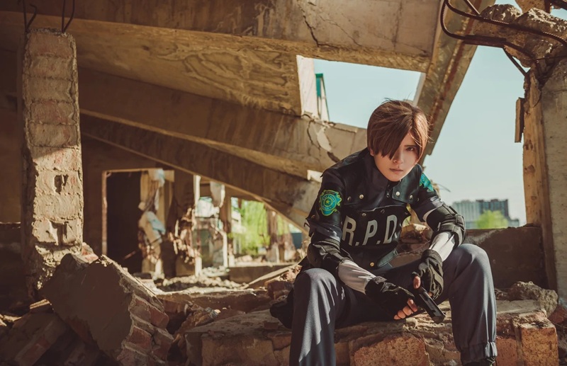Leon S Kennedy Cosplay 24