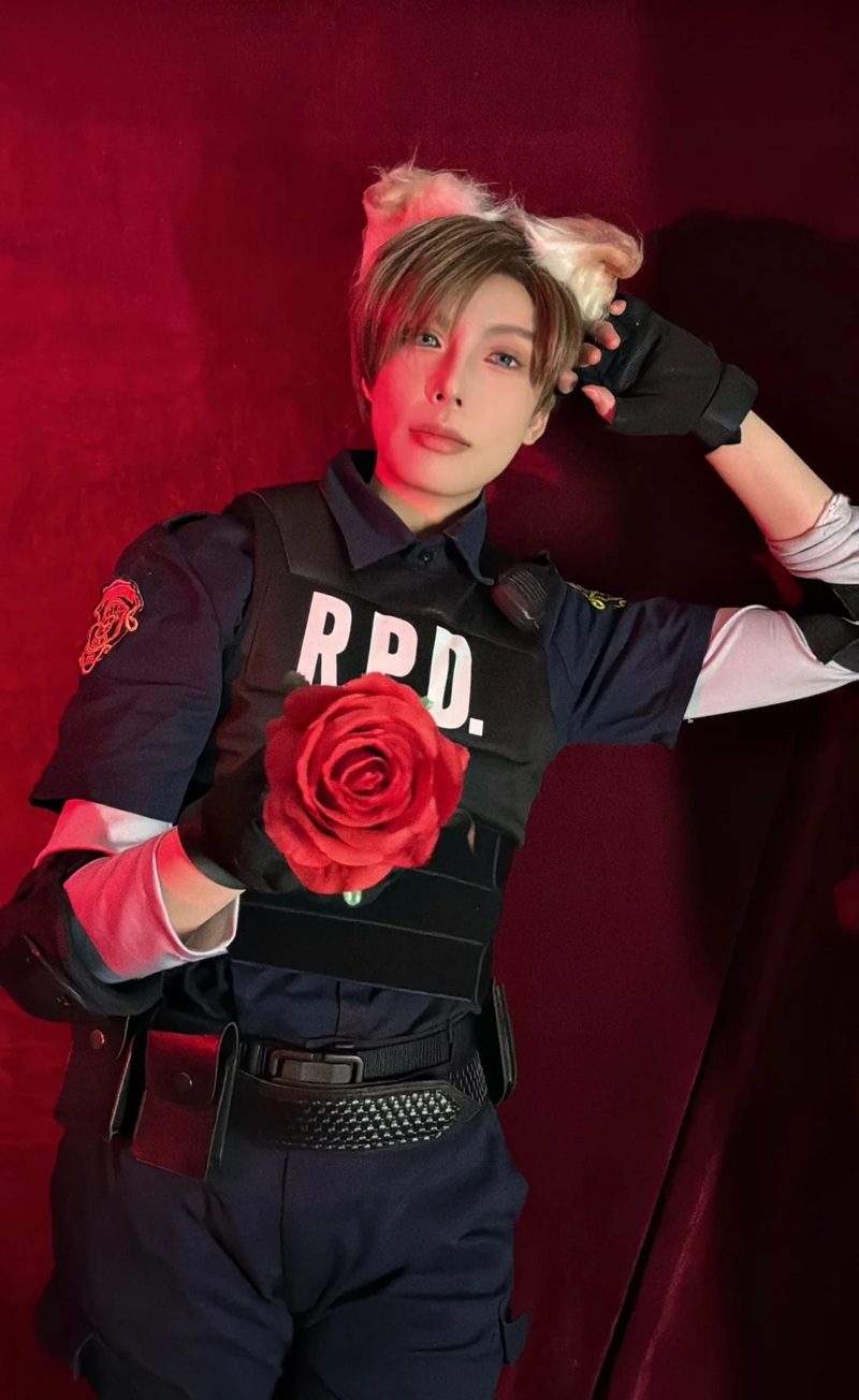 Leon S Kennedy Cosplay 26