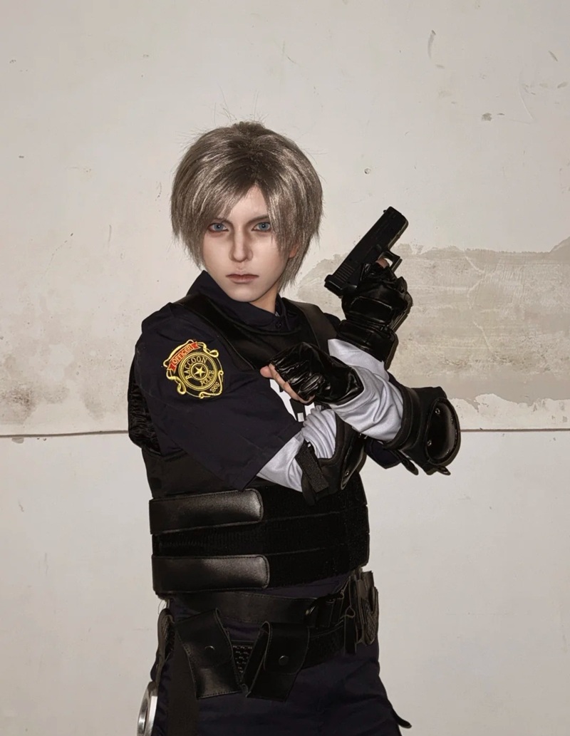Leon S Kennedy Cosplay 29