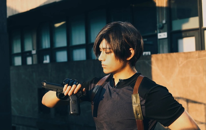 Leon S Kennedy Cosplay 33