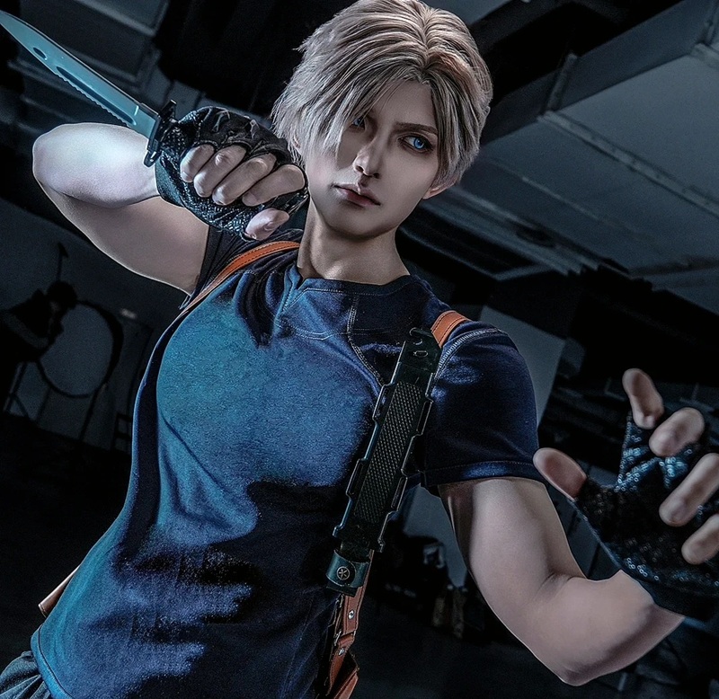 Leon S Kennedy Cosplay 42